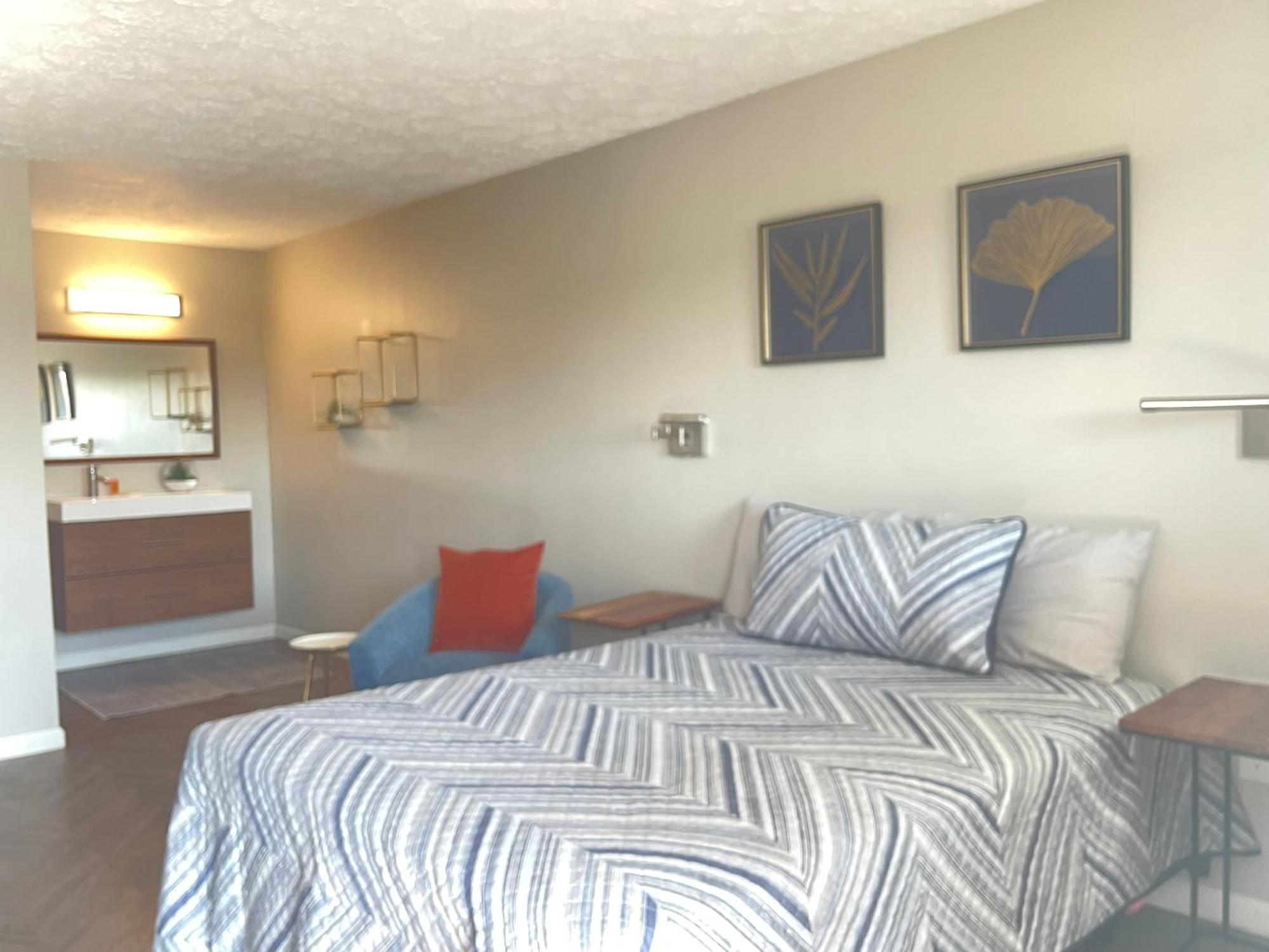 Hotel Lake Anna Glenora Zewnętrze zdjęcie